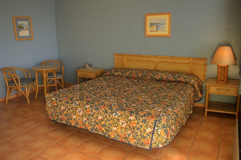 Parador Boquemar โบเคโรน ภายนอก รูปภาพ